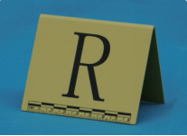 黄色塑料物证牌