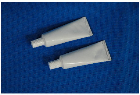 管装灰色/黑色/白色硅橡胶